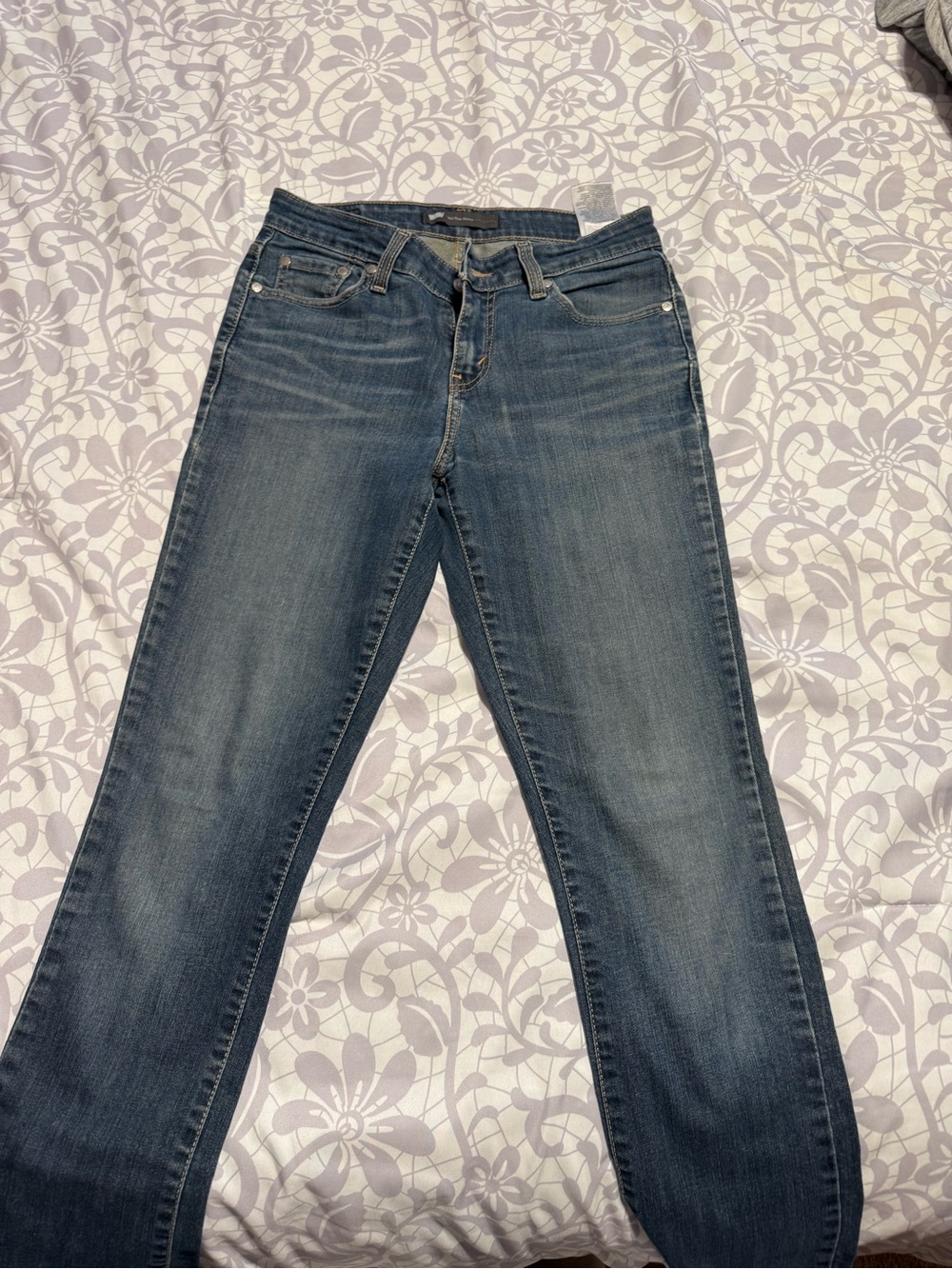 Levi's Skinny Jeans in Faded Blue Wash